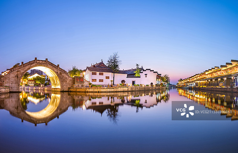 柯桥古镇夜景 浙江绍兴柯桥古街 江南水乡 南方古镇风光图片素材
