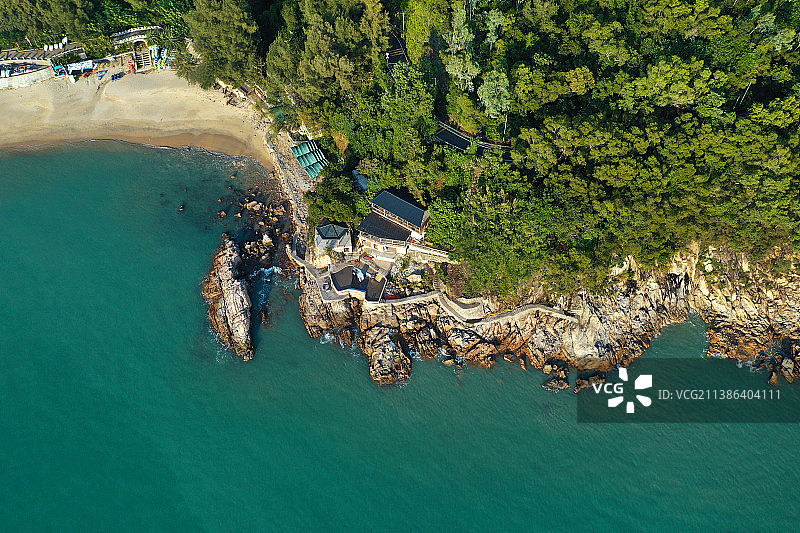 广东省深圳市大鹏新区沙鱼涌沙滩航拍图片素材