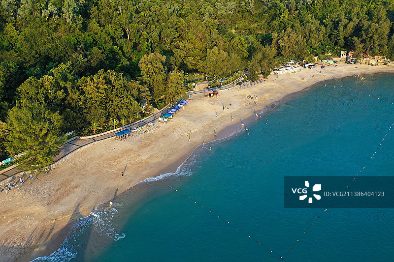 广东省深圳市大鹏新区沙鱼涌沙滩航拍图片素材