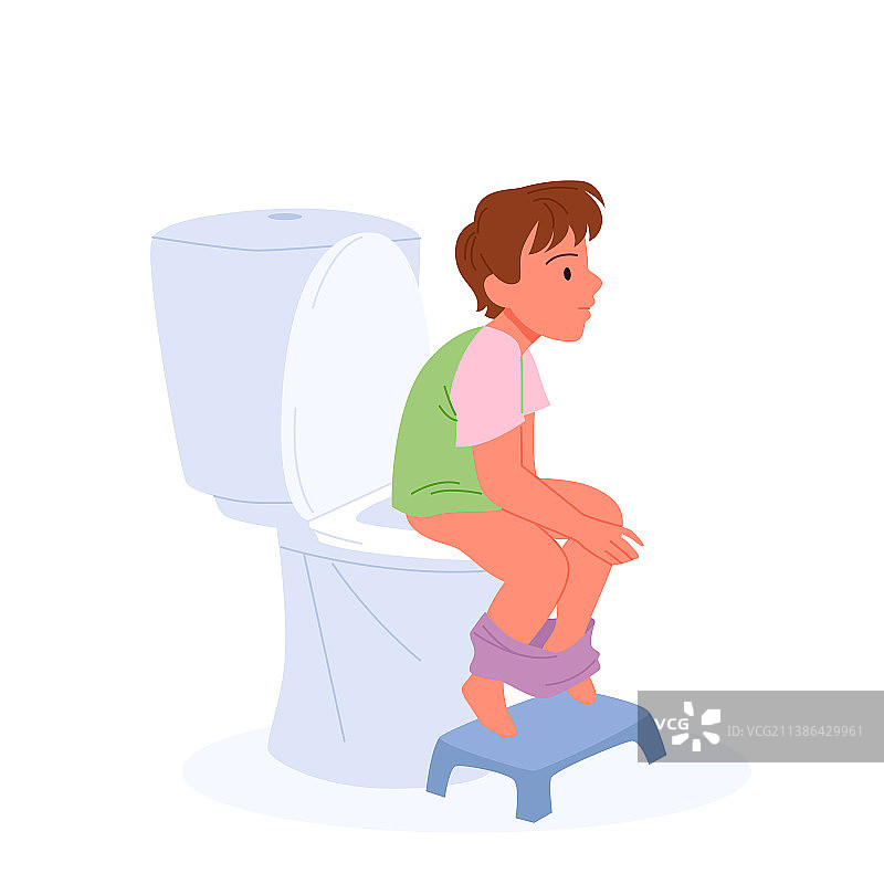 坐在马桶上的男婴图片素材