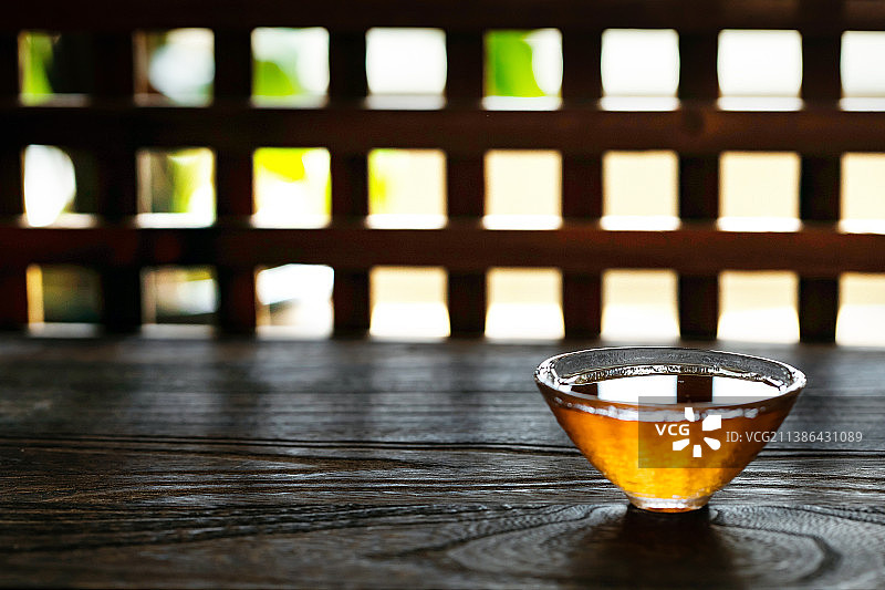 玻璃杯中的红茶图片素材