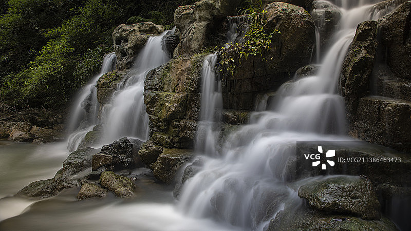 7V0A9923三峡大瀑布（2）图片素材