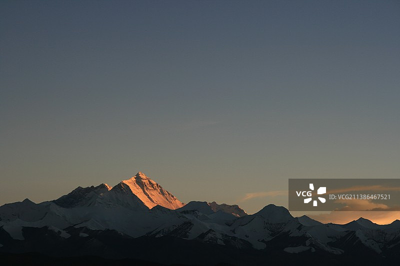 珠穆朗玛峰图片素材