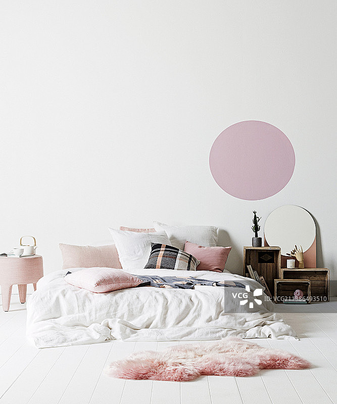 粉彩色调的卧室，用乡村木箱作床头柜图片素材