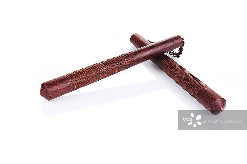 白色背景上的武术双截棍图片素材