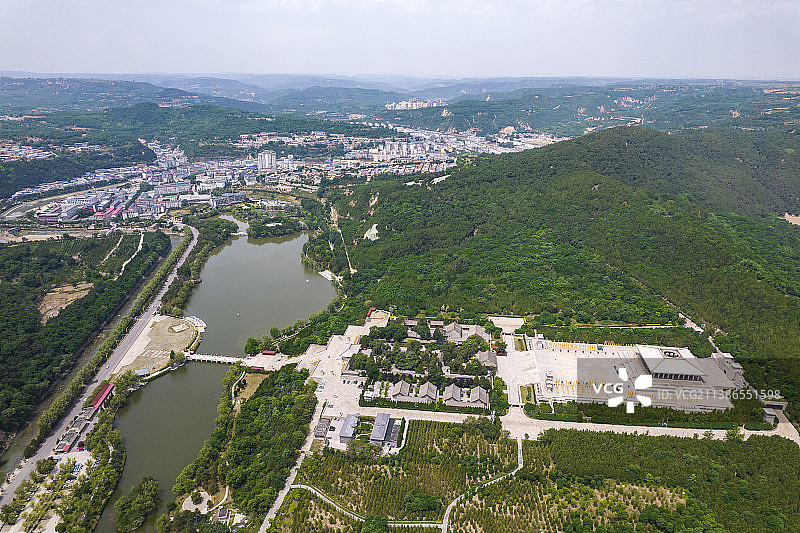 航拍陕西省延安市黄陵县黄帝陵景区图片素材