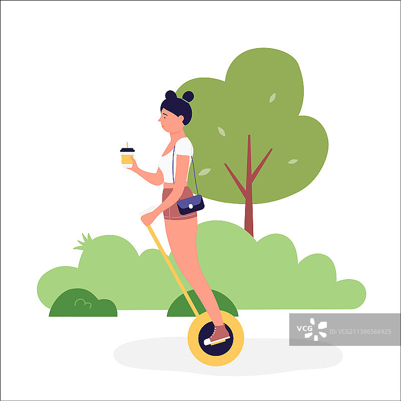 玩双轮自平衡智能滑板车的女孩图片素材