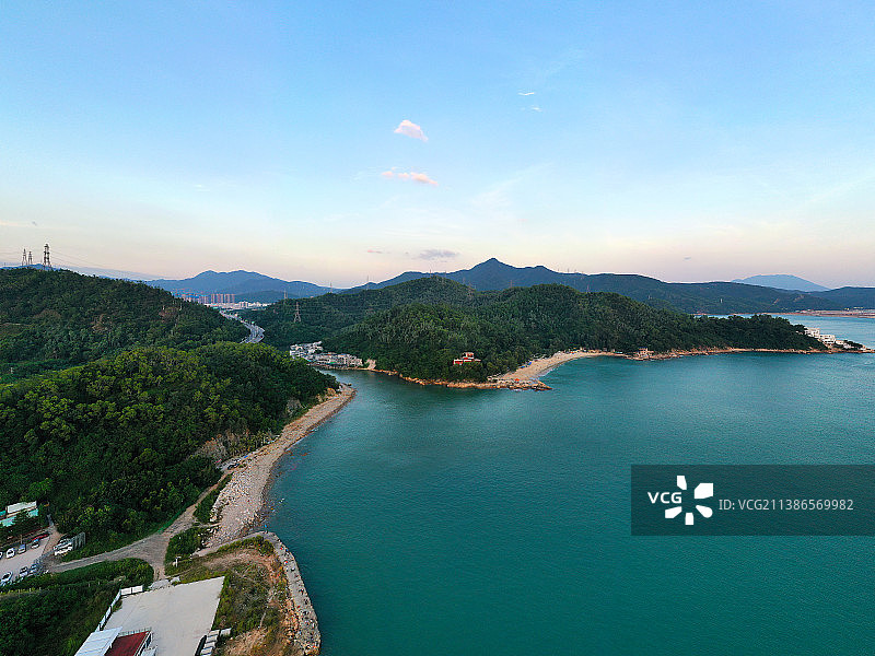 广东省深圳市大鹏新区沙鱼涌沙滩航拍图片素材