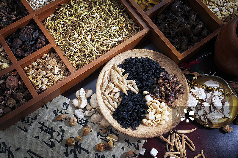 中医馆中药材展示图片图片素材