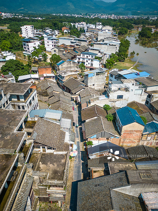 竖屏航拍广西桂林灵川大圩古镇风光图片素材