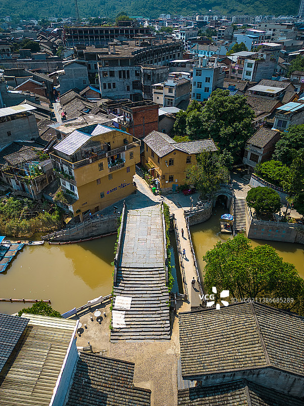 竖屏航拍广西桂林灵川大圩古镇风光图片素材