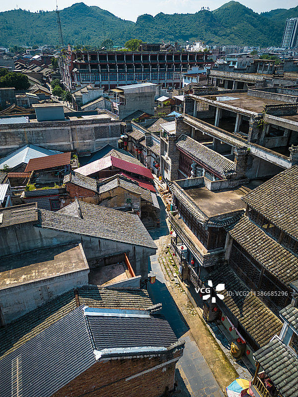 竖屏航拍广西桂林灵川大圩古镇风光图片素材
