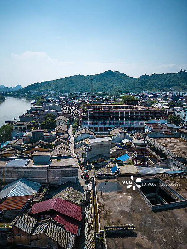竖屏航拍广西桂林灵川大圩古镇风光图片素材
