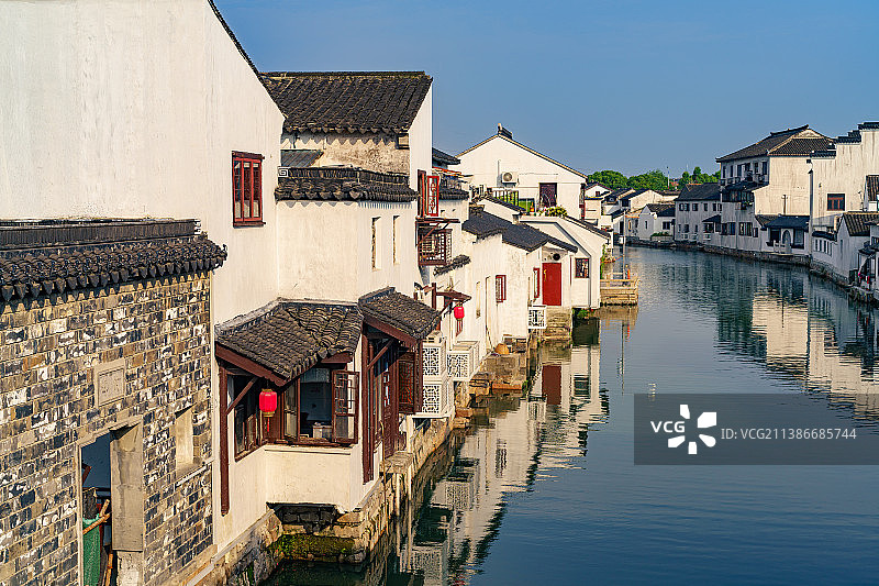 江苏省苏州市古城区七里山塘景区附近江南民居图片素材