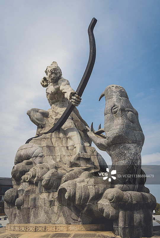 岳阳楼-巴陵广场-后羿斩巴蛇图片素材