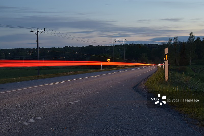 天空下的空旷道路图片素材