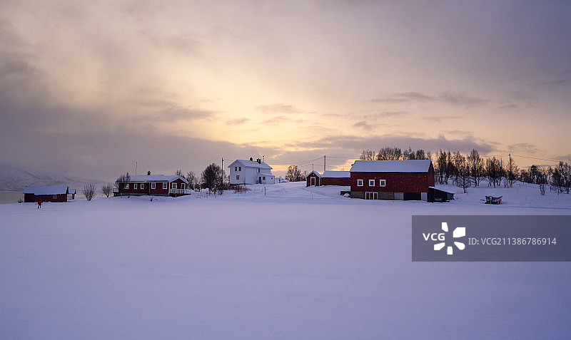 【冬日童话世界】图片素材