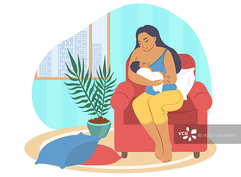 快乐的母亲哺乳新生婴儿图片素材