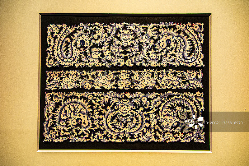 苗族剪纸-剪纸里的苗族文化与苗族历史苗族信仰图片素材