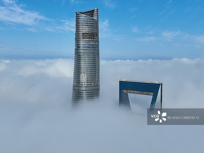 陆家嘴平流雾图片素材