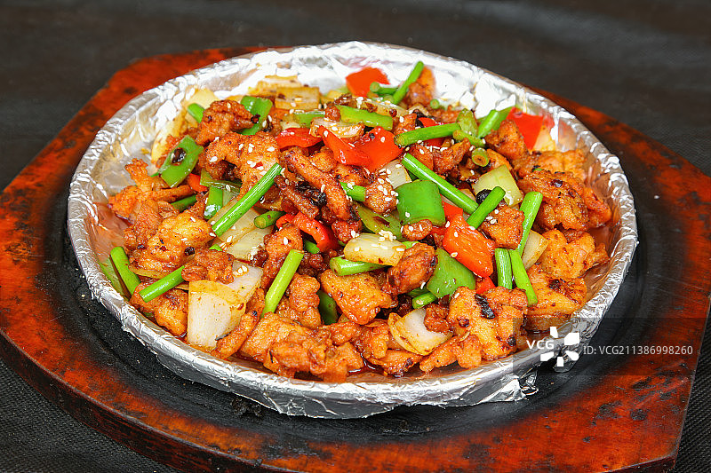 中餐美食-平锅香煎仔鸡图片素材