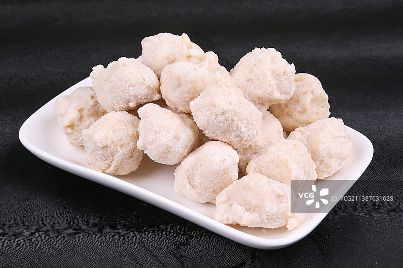 中餐美食-火锅鱼丸图片素材