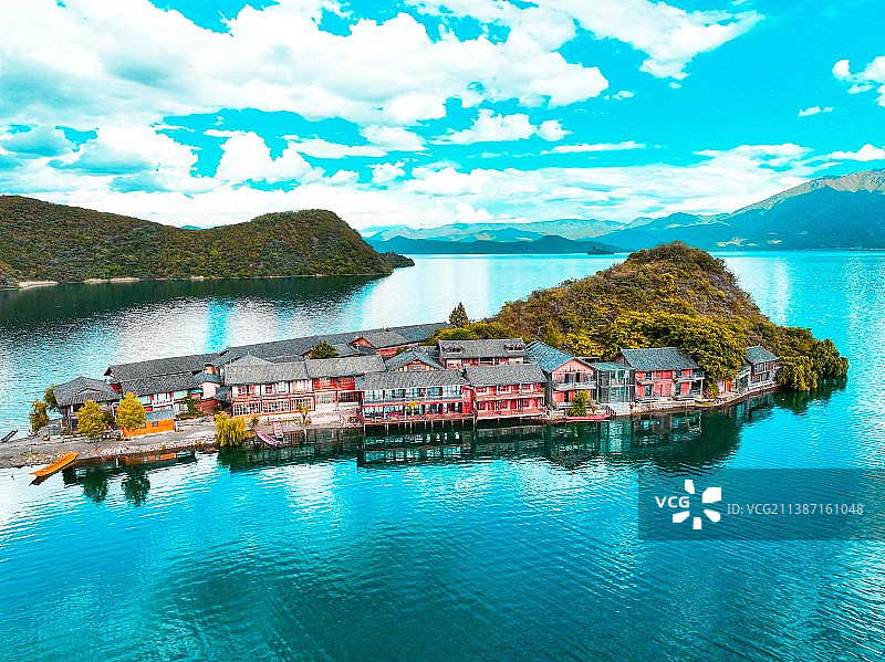 “女儿国”泸沽湖里格半岛图片素材