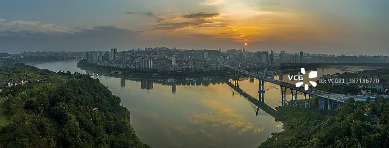 绿色酒城泸州——中国酒城，泸州城市风光图片素材