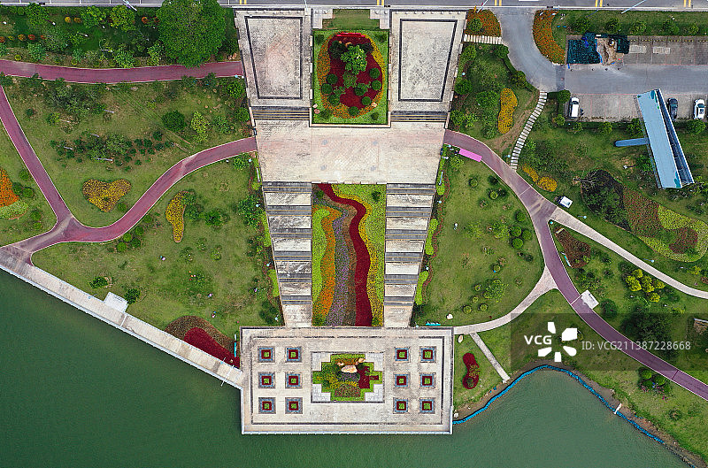 广东省广州市增城区荔湖公园挂绿湖广场万寿禅寺航拍图片素材