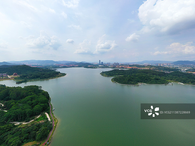 广东省广州市增城区荔湖公园挂绿湖广场万寿禅寺航拍图片素材