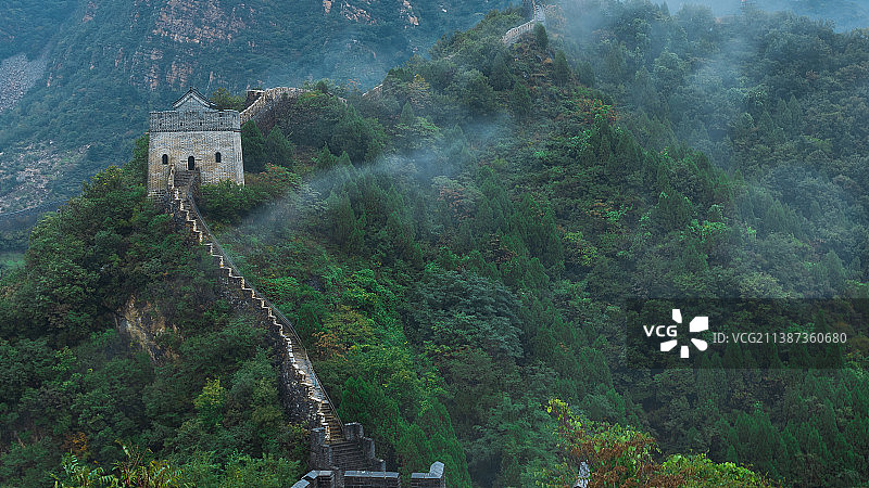 雨后的黄崖关长城图片素材