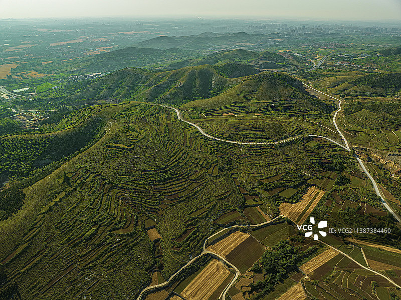 航拍济南章丘山脉图图片素材