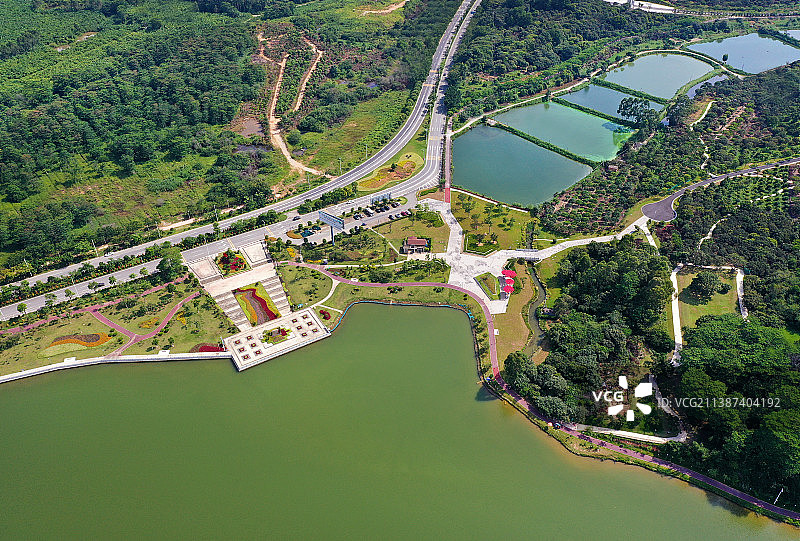 广东省广州市增城区荔湖公园挂绿湖广场万寿禅寺航拍图片素材