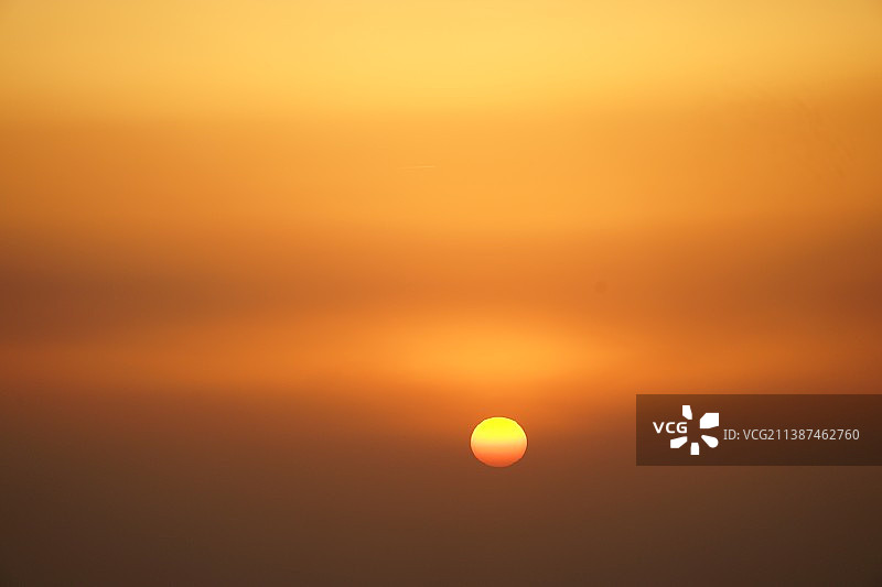 日出时的壮观天空景色图片素材