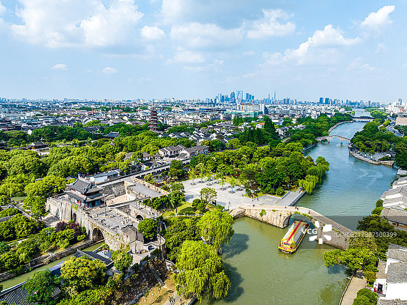 江苏苏州盘门景区航拍图片素材