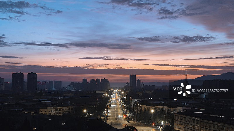 蒲江朝阳大道日出朝霞图片素材