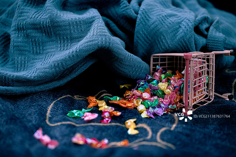 洞口的诱惑图片素材