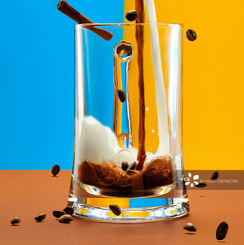 安哥拉罗安达餐桌上的蛋糕特写图片素材