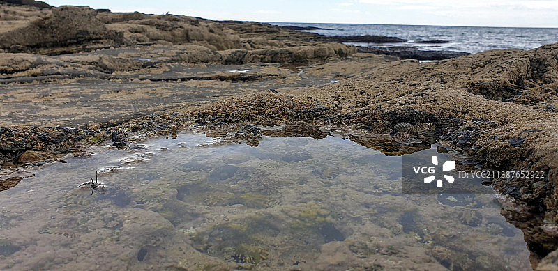 爱尔兰Hook Head海滩岩石景观图片素材