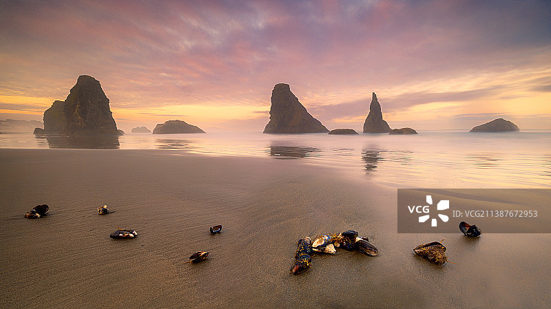 俄勒冈州班顿海滩日落海景，美国图片素材