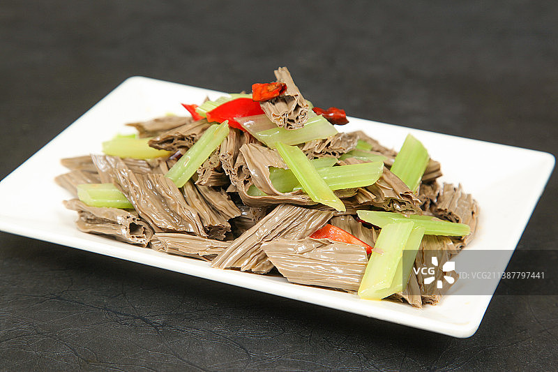 中餐美食-养生黑腐竹图片素材