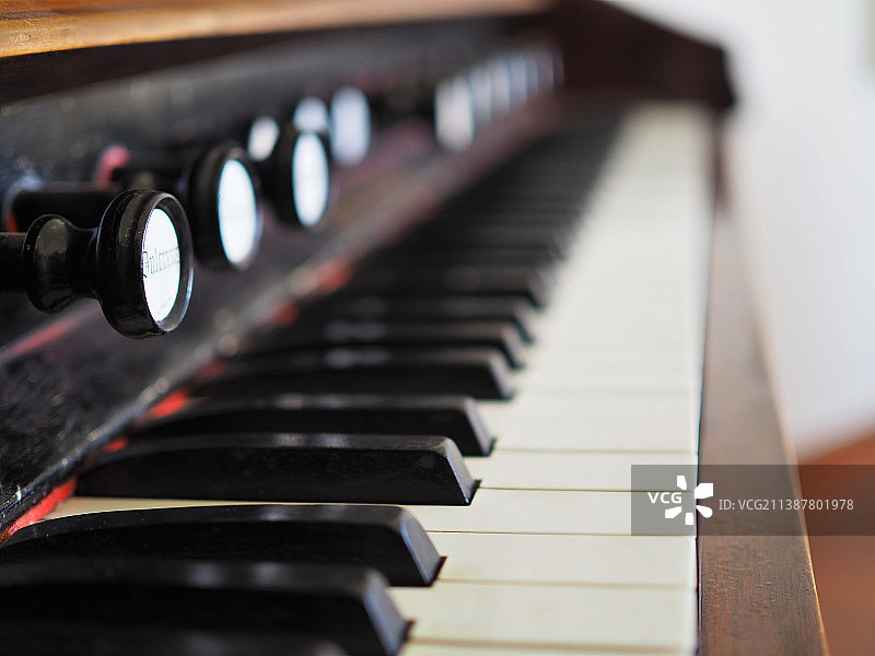 钢琴琴键的特写，加拿大图片素材