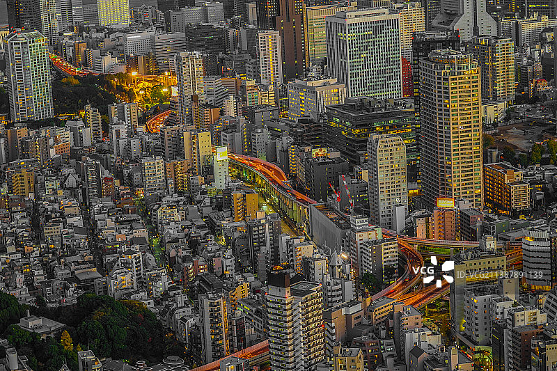 东京市中心的日落和傍晚景色图片素材