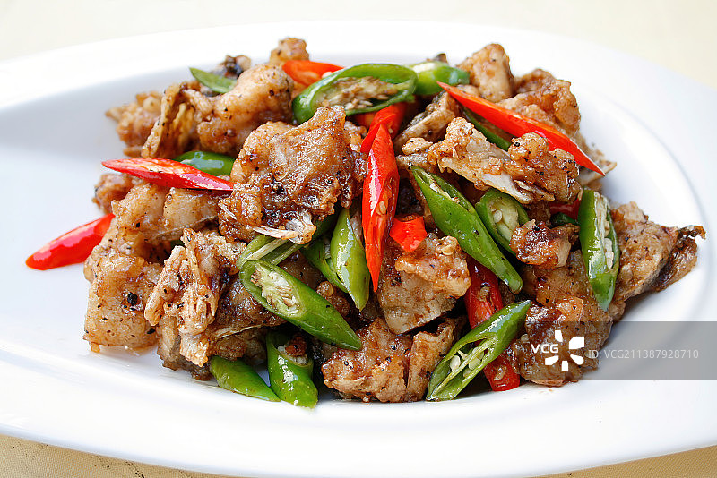 中餐美食-酱焖鱼头图片素材