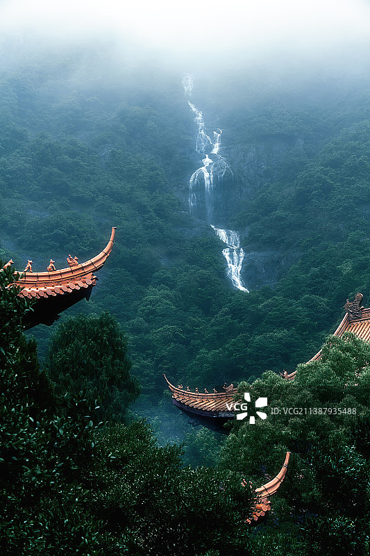 水从天上来图片素材