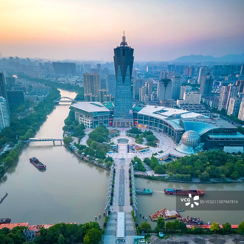 杭州京杭大运河边的西湖文化广场图片素材