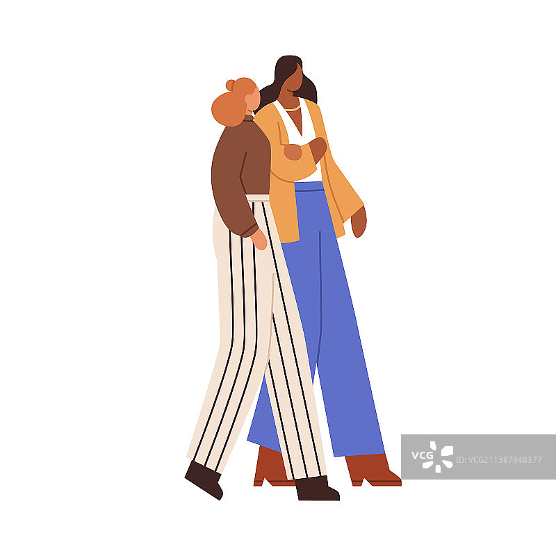 户外散步的女性朋友图片素材