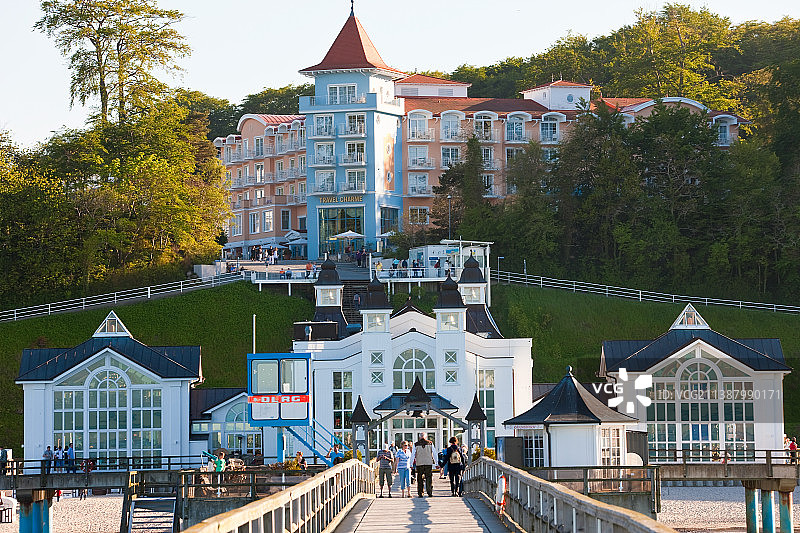 德国吕根岛塞林码头图片素材