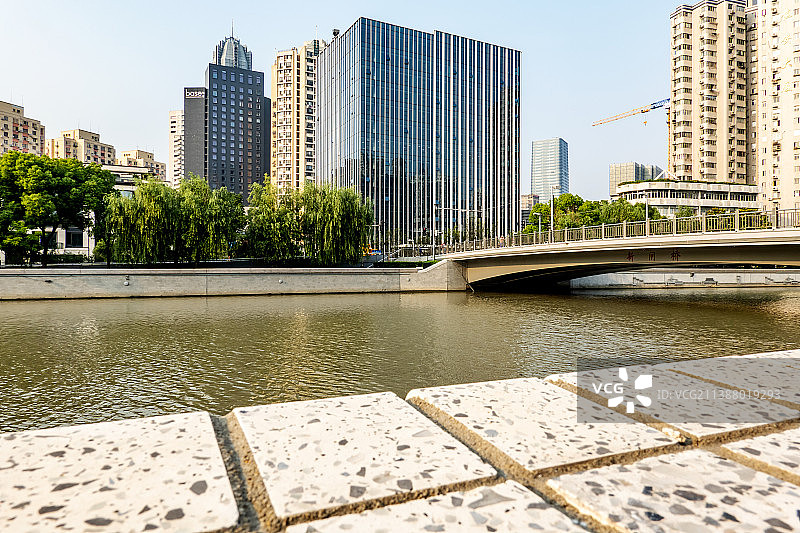 上海苏河湾两岸建筑风光图片素材
