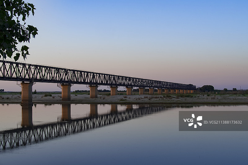 嫩江大安铁路大桥图片素材